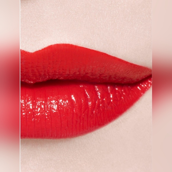 CHANEL ROUGE COCO FLASH Hydrating Vibrant Shine Lip Colour 156 WARMTH. BNIB - Picture 2 of 7